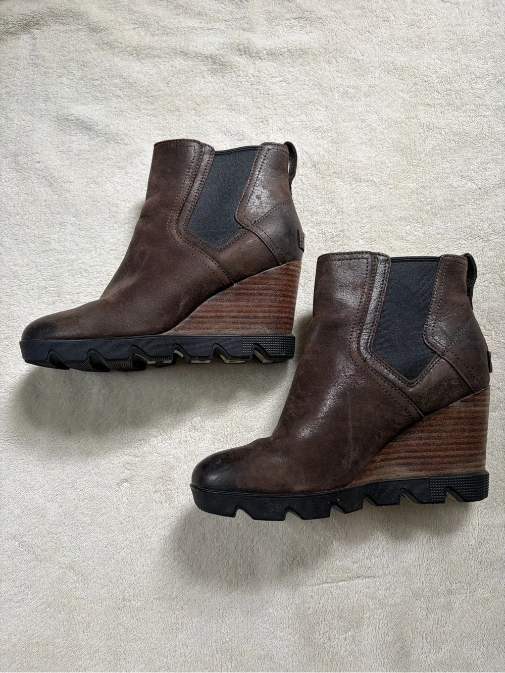 Sorel Leather Joan of Arctic Uptown Chelsea Wedge Boots